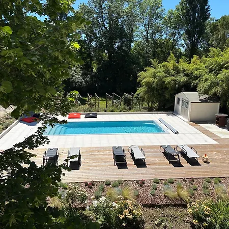 Chateau De Foussal 4*